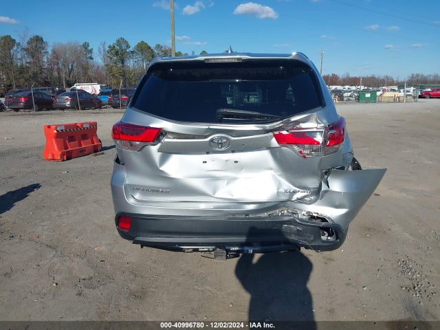 Toyota Highlander Xle 2019 5TDJZRFH7KS629976 Image 16