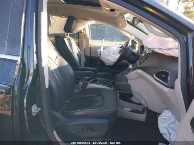 2C4RC1GG6JR109206 Chrysler Pacifica Limited
