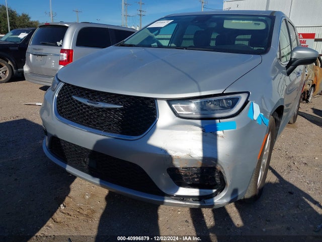 2C4RC1BG3PR620498 Chrysler Pacifica Touring L