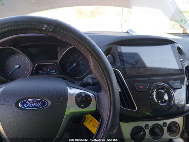 1FADP3F23EL114576 Ford FOCUS SE