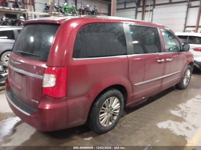 2C4RC1GG4FR597045 Chrysler Town & Country Limited Platinum
