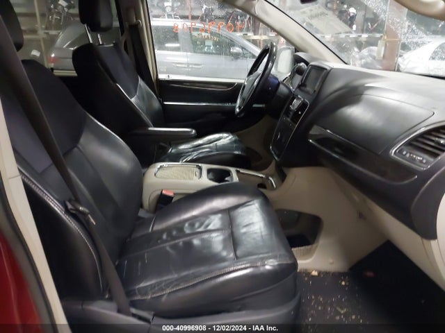 2C4RC1GG4FR597045 Chrysler Town & Country Limited Platinum