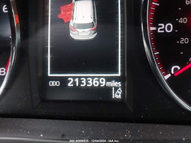 Toyota RAV4 SE 2017 JTMJFREV3HJ123311 Image 15