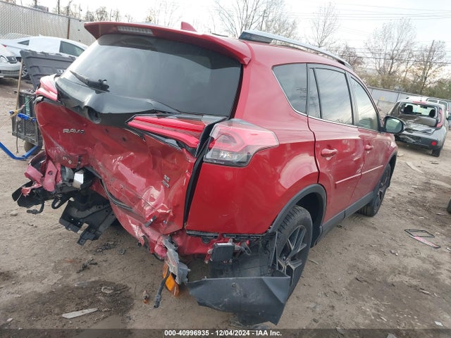 JTMJFREV3HJ123311 Toyota RAV4 SE
