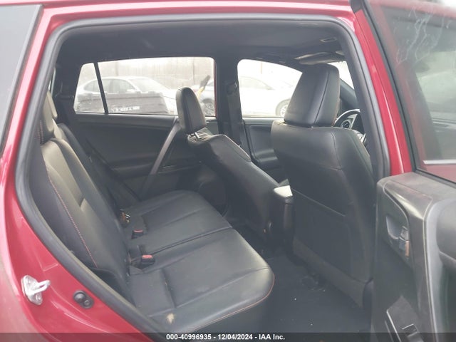 JTMJFREV3HJ123311 Toyota RAV4 SE