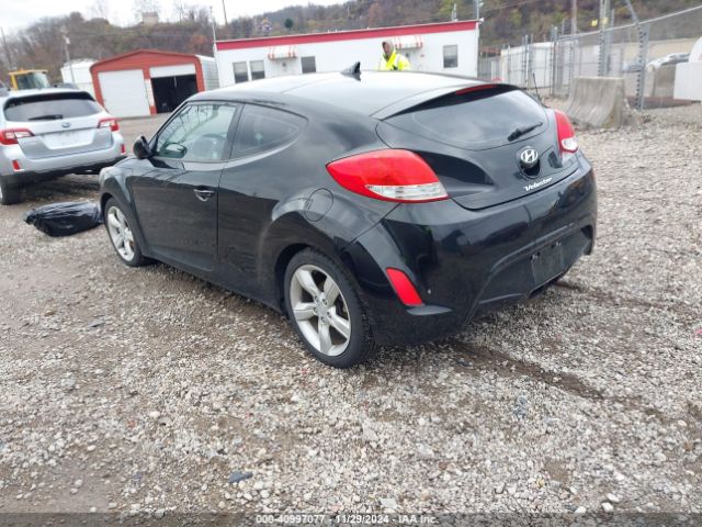 KMHTC6AD6EU201437 Hyundai Veloster Base W/gray
