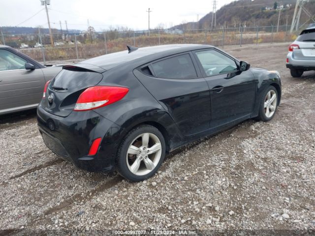 KMHTC6AD6EU201437 Hyundai Veloster Base W/gray