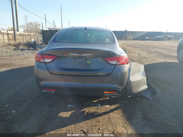 Chrysler 200 S 2015 1C3CCCBB7FN676241 Image 16