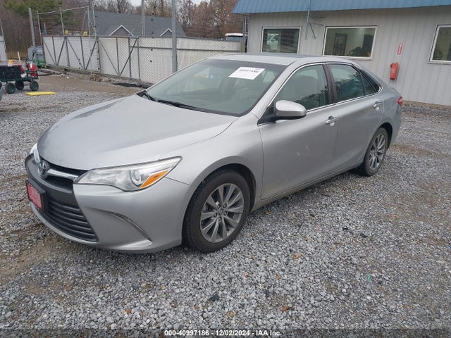 Toyota CAMRY XLE 2015 4T4BF1FK9FR451775 Image 2