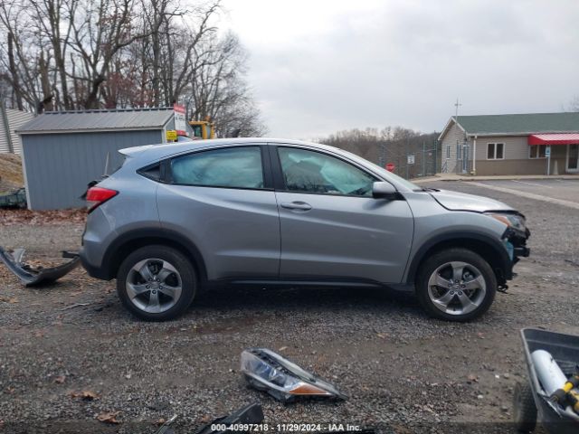 3CZRU6H34NM740159 Honda Hr-v Awd Lx