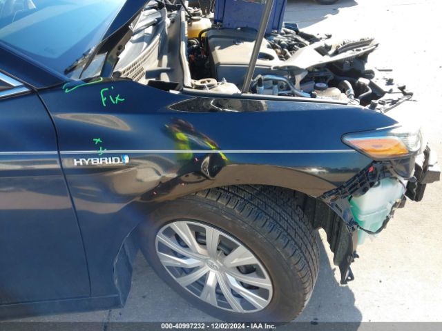 4T1B31HKXKU513145 Toyota Camry Hybrid Le