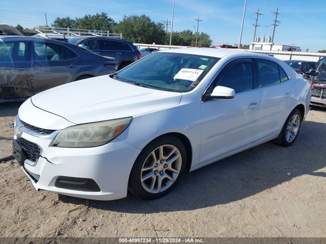 Chevrolet MALIBU 1LT 2015 1G11C5SL5FF176783 Image 2