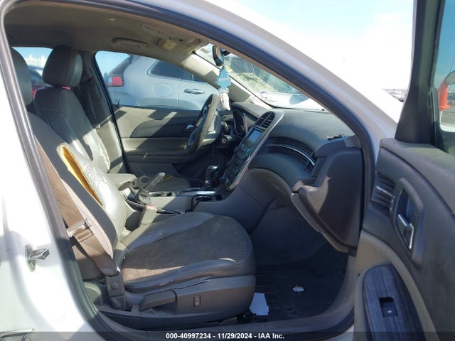 Chevrolet MALIBU 1LT 2015 1G11C5SL5FF176783 Image 5
