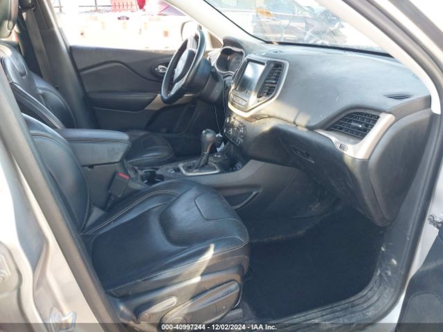 1C4PJMDS1HW569804 Jeep Cherokee Limited 4x4