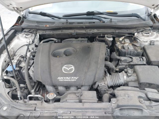 3MZBN1V39JM240694 Mazda Mazda3 Touring