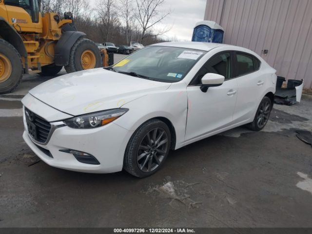 3MZBN1V39JM240694 Mazda Mazda3 Touring