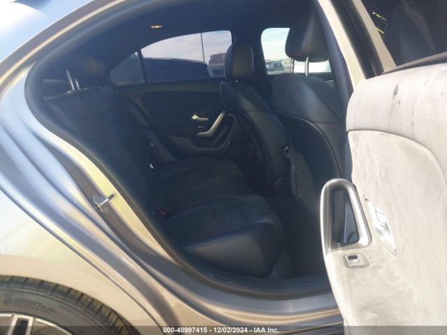W1K3G4EB7LJ226518 Mercedes-Benz A 220