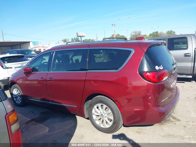 Chrysler Pacifica Touring L 2019 2C4RC1BG7KR626037 Image 15