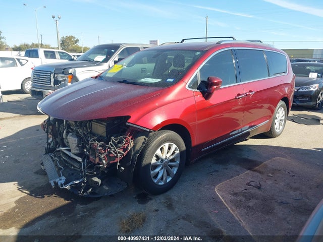 Chrysler Pacifica Touring L 2019 2C4RC1BG7KR626037 Image 2