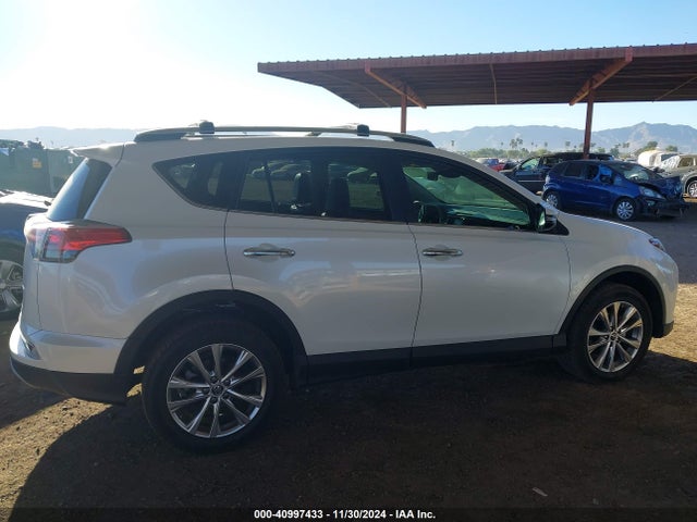 2T3YFREV9HW398584 Toyota Rav4 Limited/platinum