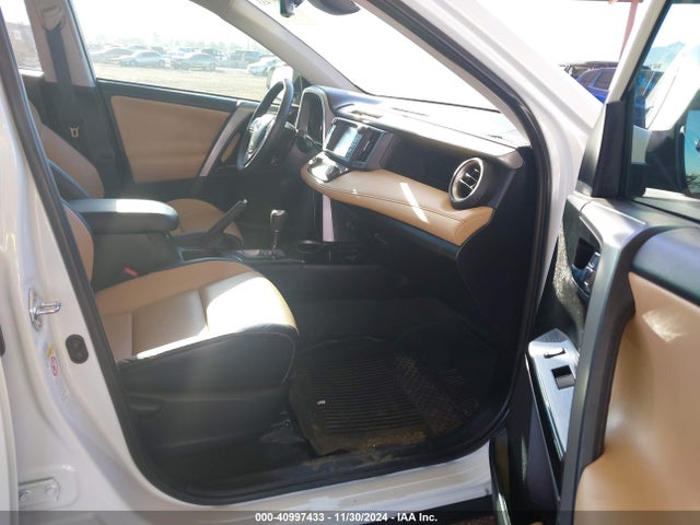 2T3YFREV9HW398584 Toyota Rav4 Limited/platinum