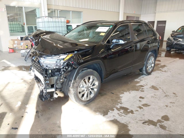Toyota Rav4 Xle Premium 2023 2T3A1RFV3PC389698 Image 2