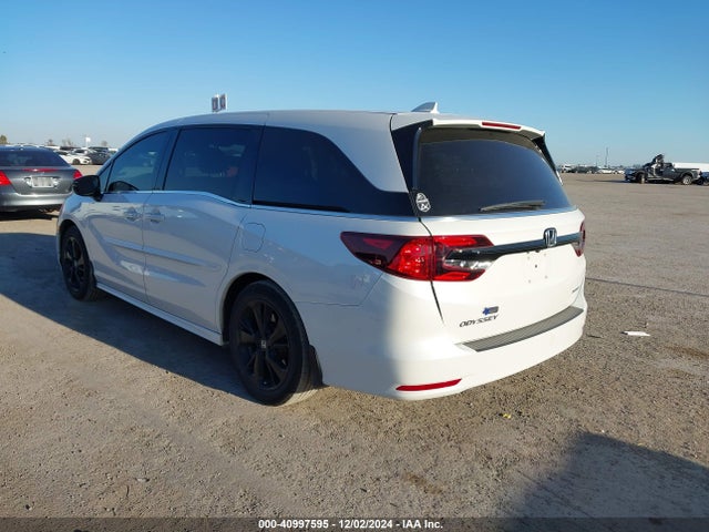 5FNRL6H7XPB040827 Honda Odyssey Sport