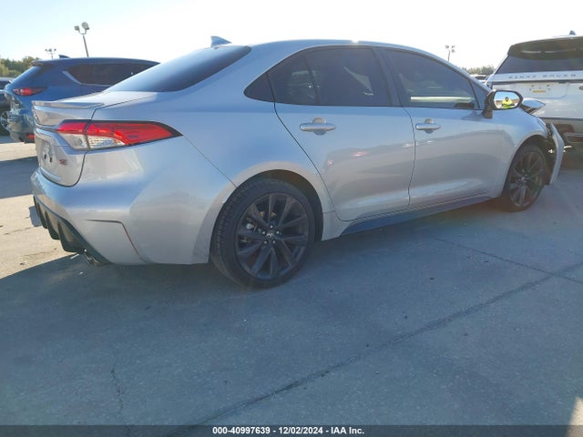 Toyota COROLLA SE 2024 5YFS4MCE7RP180074 Image 4