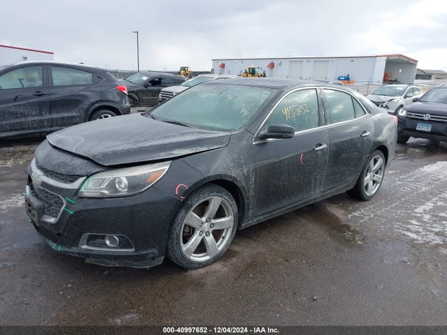 Chevrolet Malibu 2lz 2015 1G11G5SX2FF124194 Image 2