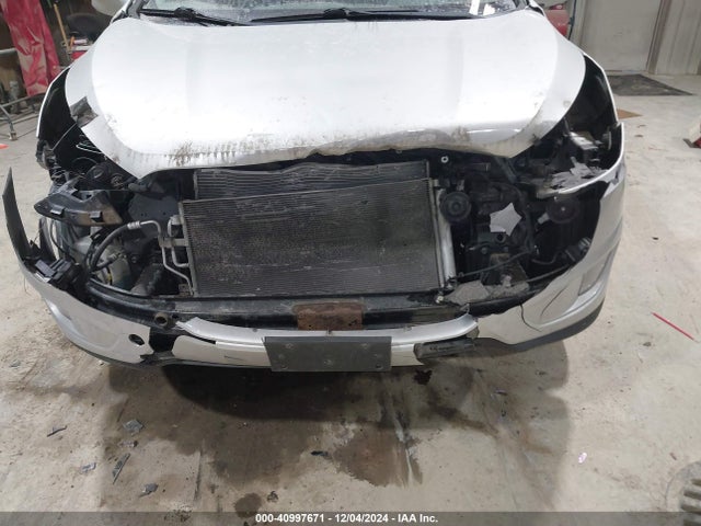 KM8JUCAG2EU800042 Hyundai TUCSON SE