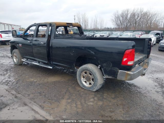 2011 RAM 2500 3D7TT2CTXBG630327 Photo 2