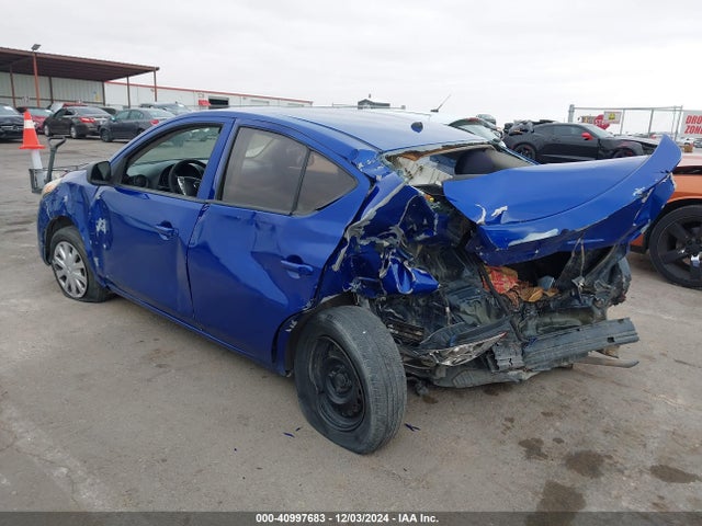 Nissan Versa 1.6 S 2015 3N1CN7APXFL807398 Image 3