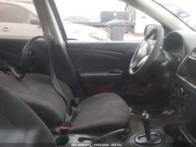 Nissan Versa 1.6 S 2015 3N1CN7APXFL807398 Image 5