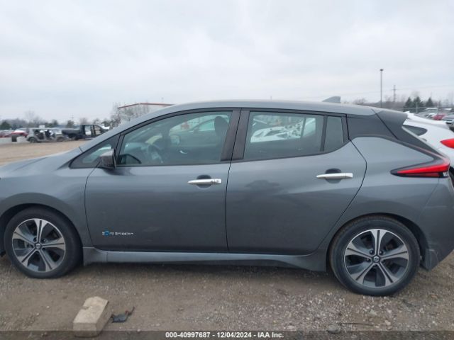 1N4AZ1CP7JC307356 Nissan LEAF SV