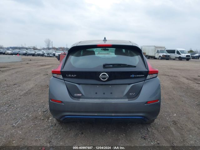 1N4AZ1CP7JC307356 Nissan LEAF SV