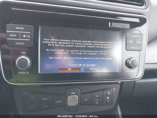 1N4AZ1CP7JC307356 Nissan LEAF SV