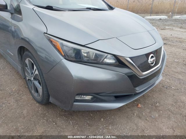 1N4AZ1CP7JC307356 Nissan LEAF SV