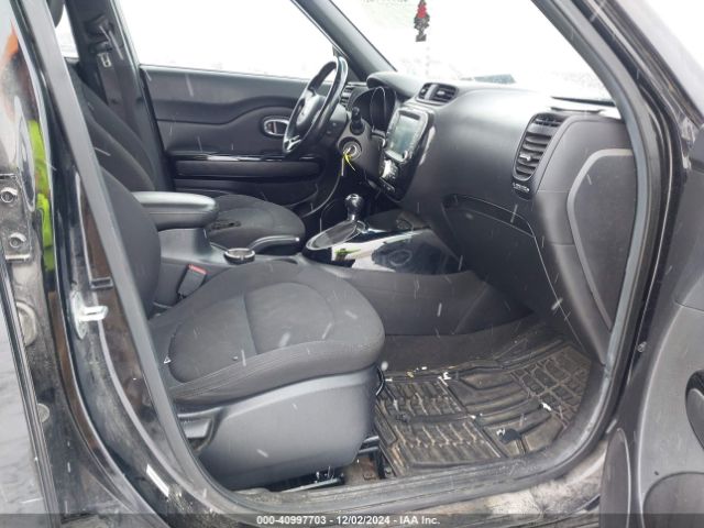 KNDJX3A58F7121323 KIA Soul !