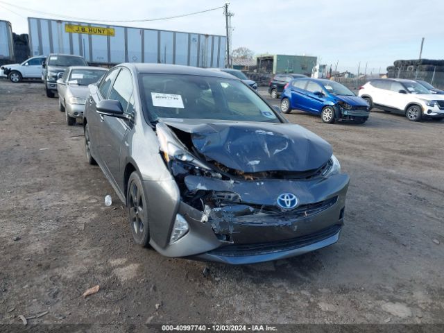 JTDKARFU3G3512591 Toyota Prius Three Touring