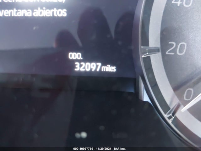 Toyota Highlander Xle 2022 5TDGZRAH8NS104818 Image 7