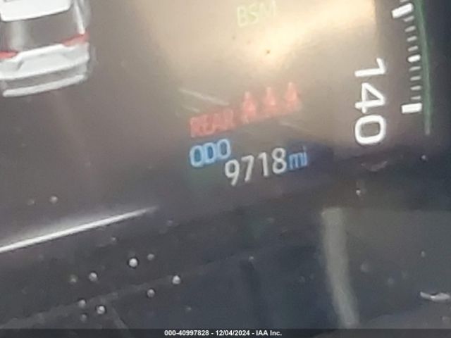 2T3MWRFV0RW215409 Toyota Rav4 Hybrid Le