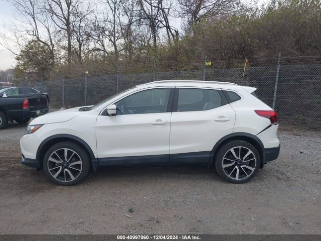 JN1BJ1CR3KW341921 Nissan Rogue Sport Sl