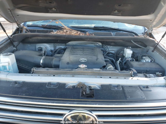 5TFHY5F10KX866610 Toyota Tundra Limited 5.7l V8