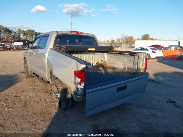 5TFHY5F10KX866610 Toyota Tundra Limited 5.7l V8