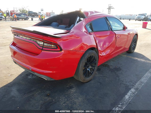 2C3CDXBG4FH729230 Dodge Charger Se