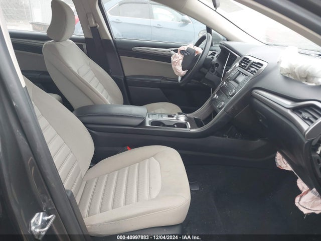 3FA6P0G72HR394367 Ford FUSION S