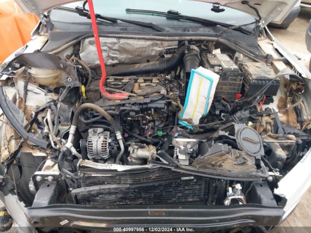 WVGAV7AX4FW558803 Volkswagen TIGUAN SE