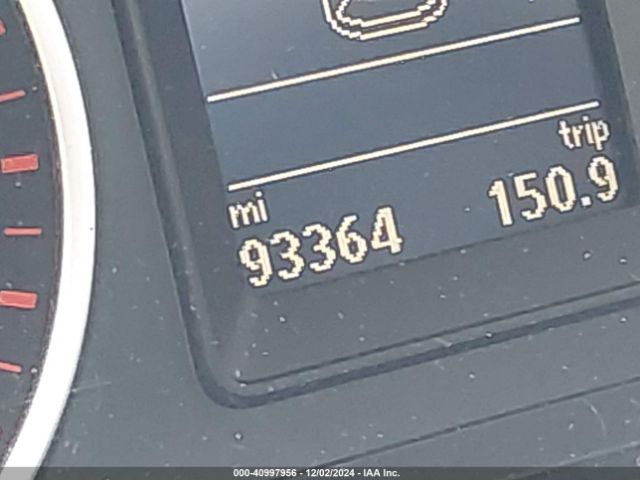 WVGAV7AX4FW558803 Volkswagen TIGUAN SE