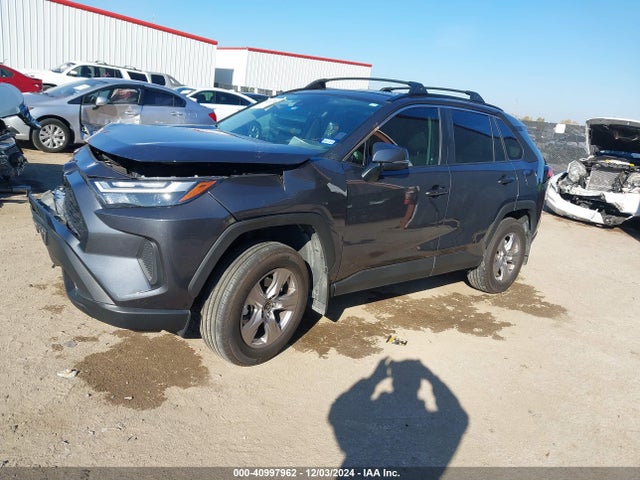 Toyota Rav4 Xle 2023 2T3W1RFV7PW291164 Image 2