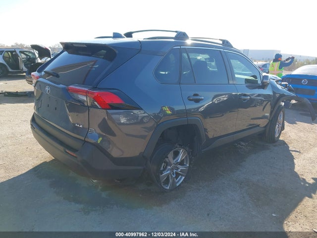 Toyota Rav4 Xle 2023 2T3W1RFV7PW291164 Image 4